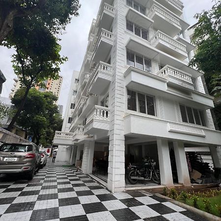White House By Maxxvalue Service Apartments Bandra Bombay Eksteriør billede