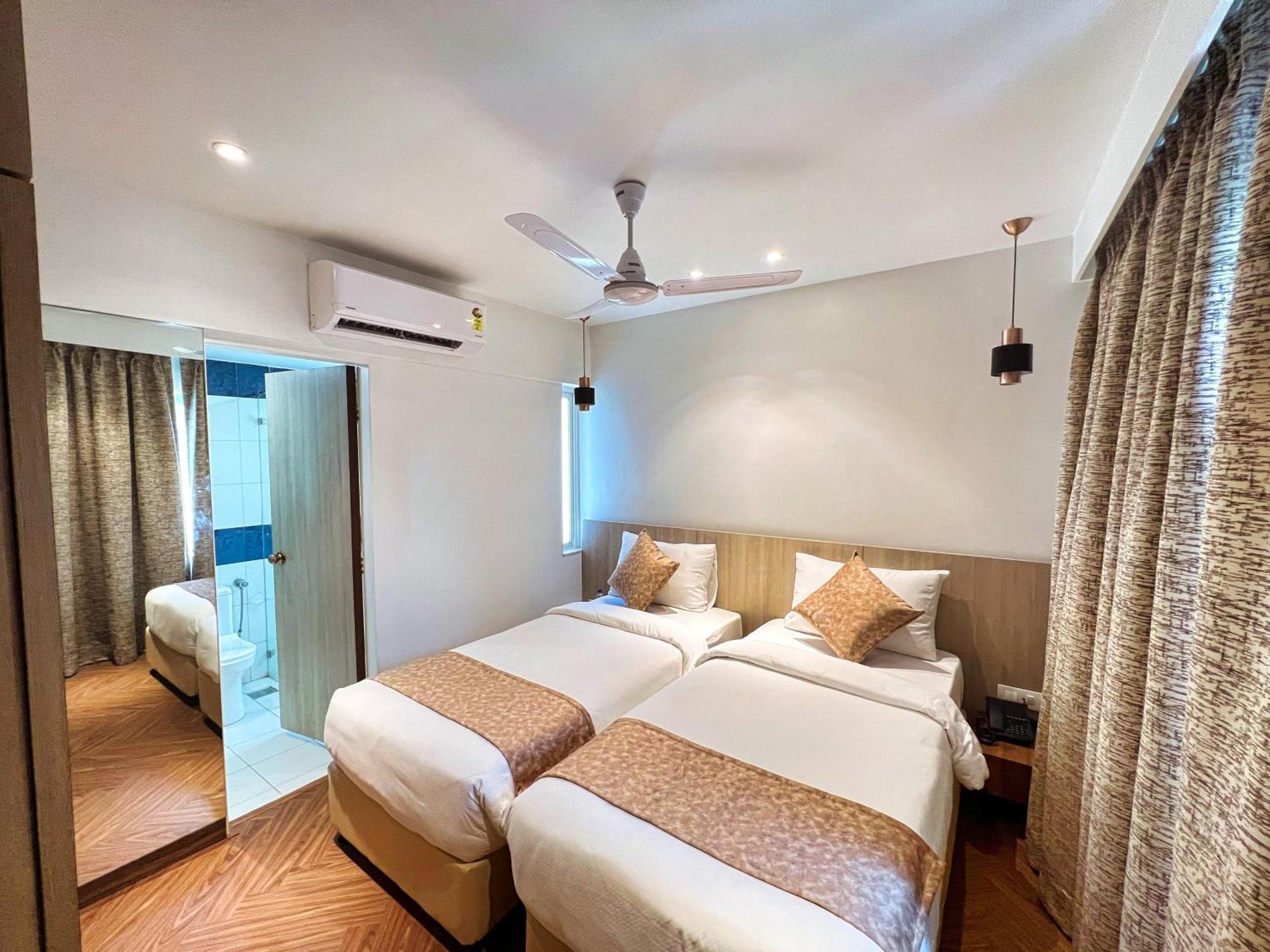 White House By Maxxvalue Service Apartments Bandra Bombay Eksteriør billede