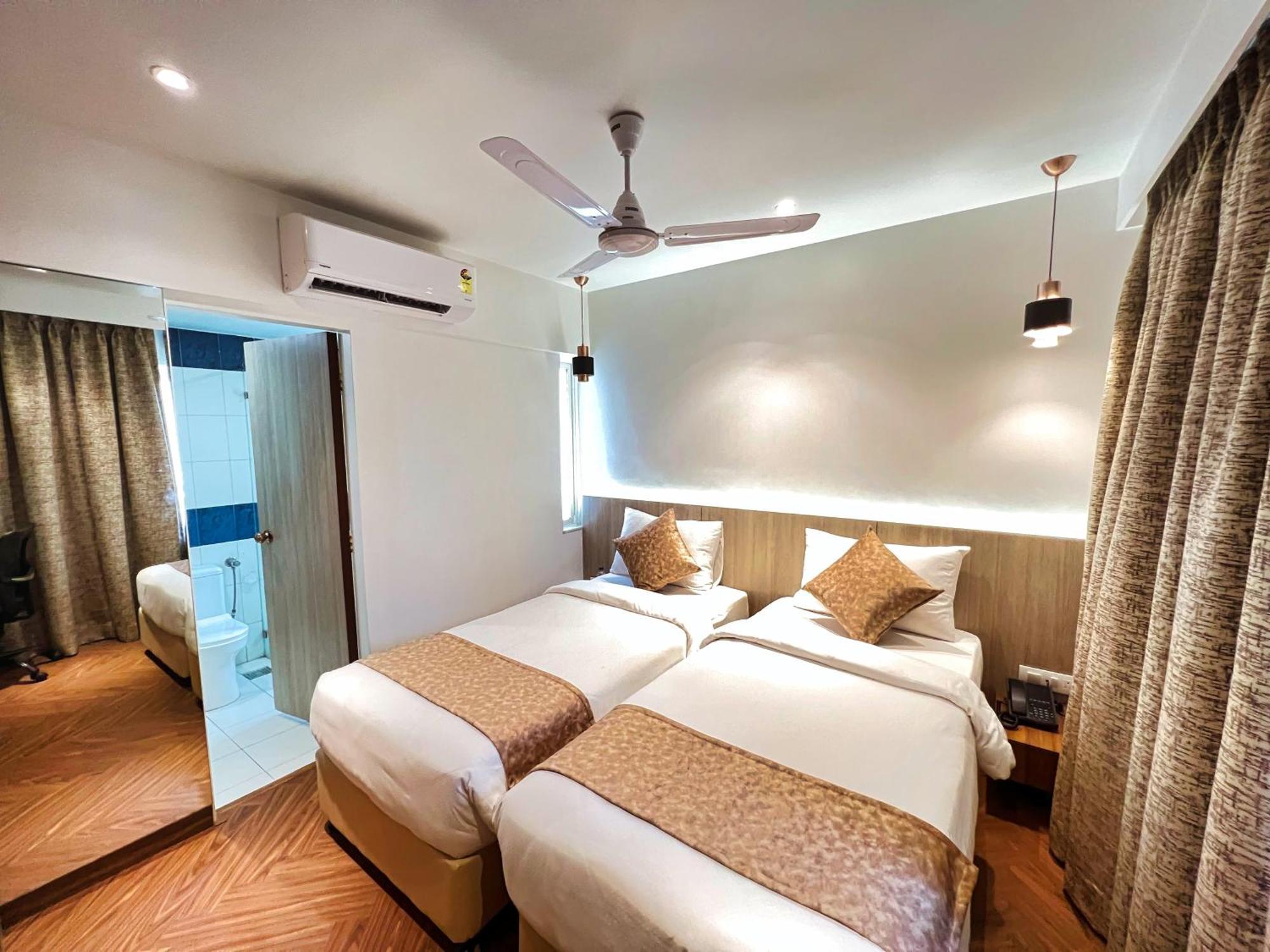 White House By Maxxvalue Service Apartments Bandra Bombay Eksteriør billede